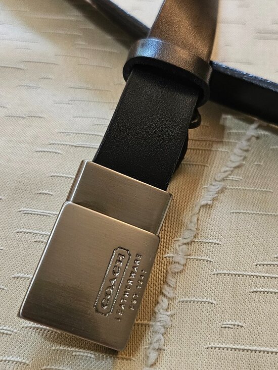 COACH BELT FEATURED IN RICH BROWN POLISHED COWHIDE WITH SILVER TONE CLIP CLOSURE main image 12